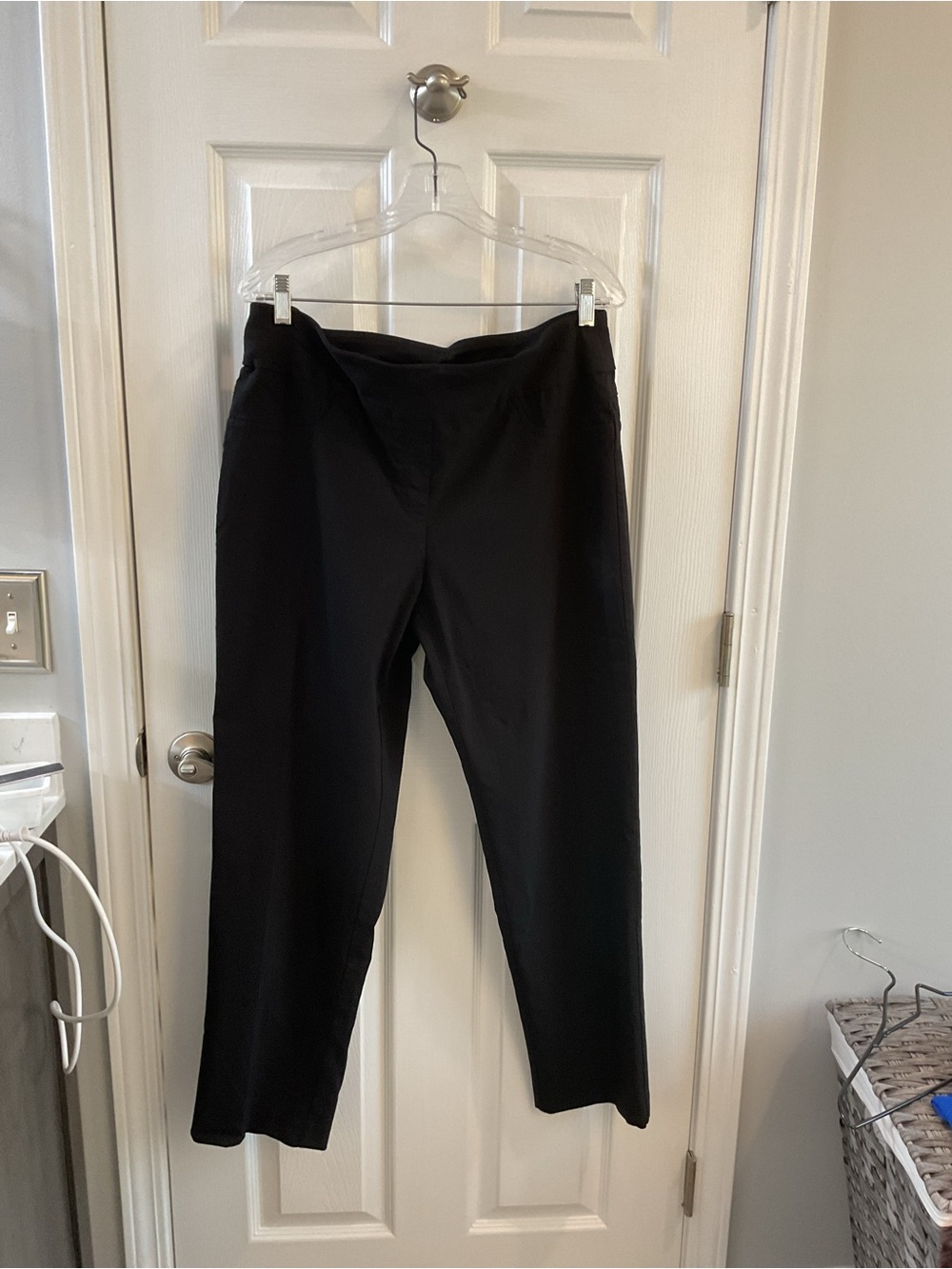 Ruby Rd. Black Straight-Leg Women's Pants - Picture 2 of 5